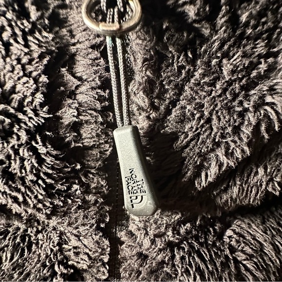 The North Face | Women’s Zip-Up Fleece Jacket - Size XS - Picture 6 of 6